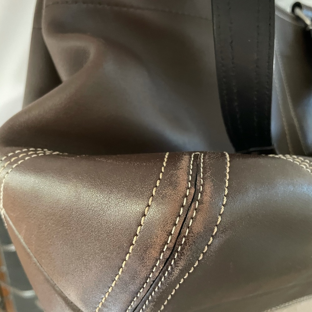 Brown leather large shoulder bag - Picture 6 of 13